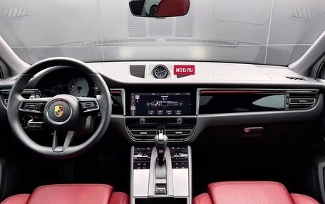 Porsche Macan I рестайлинг, 2023 год, 8 465 586 рублей, 8 фотография