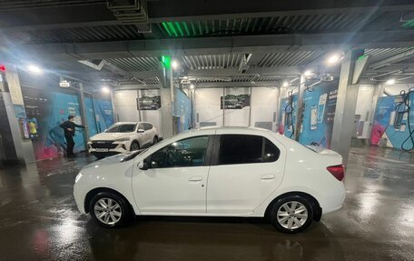 Renault Logan II, 2020 год, 670 000 рублей, 4 фотография