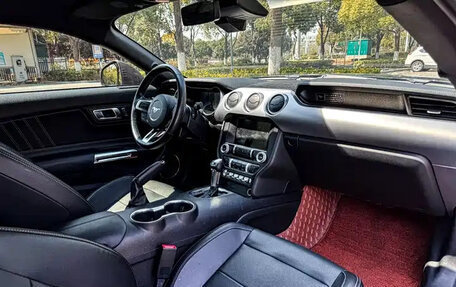 Ford Mustang VI рестайлинг, 2021 год, 6 830 000 рублей, 13 фотография