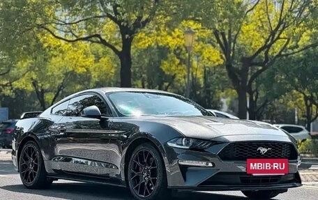 Ford Mustang VI рестайлинг, 2021 год, 6 830 000 рублей, 4 фотография