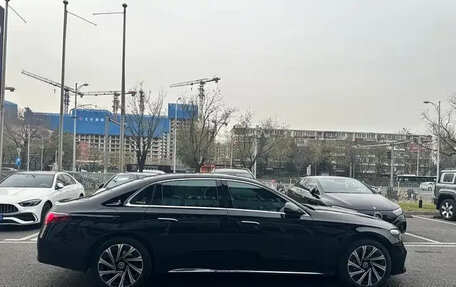 Mercedes-Benz E-Класс, 2024 год, 8 280 143 рублей, 4 фотография