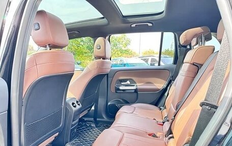 Mercedes-Benz GLB, 2022 год, 2 900 000 рублей, 10 фотография