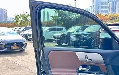 Mercedes-Benz GLB, 2022 год, 2 900 000 рублей, 15 фотография