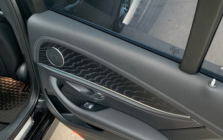 Mercedes-Benz E-Класс, 2019 год, 3 350 000 рублей, 17 фотография