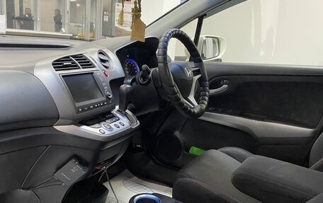 Honda Stream II, 2009 год, 1 325 000 рублей, 10 фотография