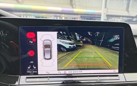 Volkswagen Golf VIII, 2021 год, 1 600 190 рублей, 16 фотография