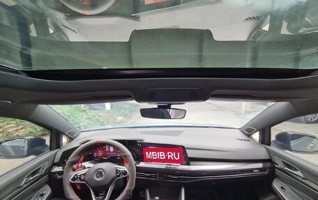 Volkswagen Golf VIII, 2021 год, 1 600 190 рублей, 14 фотография