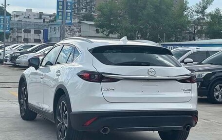 Mazda CX-4, 2021 год, 1 750 000 рублей, 4 фотография