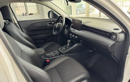 Honda Vezel, 2022 год, 2 099 999 рублей, 8 фотография