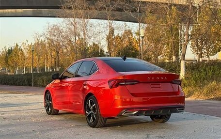 Skoda Octavia IV, 2023 год, 1 690 000 рублей, 5 фотография