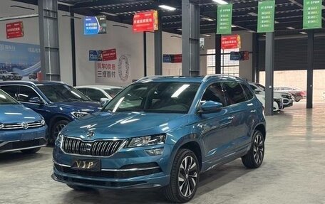 Skoda Karoq I, 2022 год, 2 100 000 рублей, 1 фотография