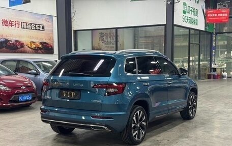 Skoda Karoq I, 2022 год, 2 100 000 рублей, 3 фотография