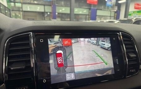 Skoda Karoq I, 2022 год, 2 100 000 рублей, 6 фотография