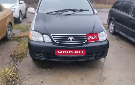 Toyota Gaia, 2002 год, 250 000 рублей, 3 фотография