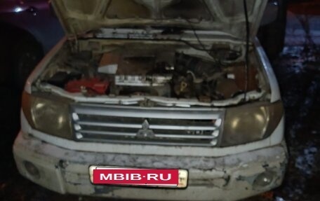 Mitsubishi Pajero iO, 1998 год, 200 000 рублей, 1 фотография