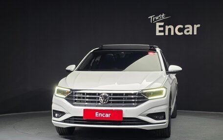 Volkswagen Jetta VII, 2021 год, 1 670 000 рублей, 2 фотография