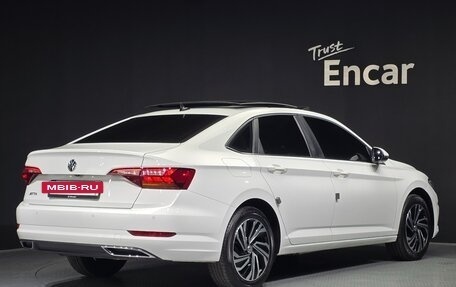 Volkswagen Jetta VII, 2021 год, 1 670 000 рублей, 3 фотография