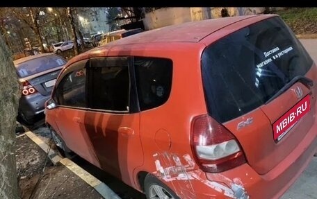 Honda Fit III, 2001 год, 300 000 рублей, 5 фотография