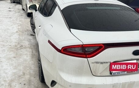 KIA Stinger I, 2018 год, 2 500 000 рублей, 4 фотография