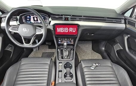 Volkswagen Passat B8 рестайлинг, 2021 год, 2 550 000 рублей, 5 фотография