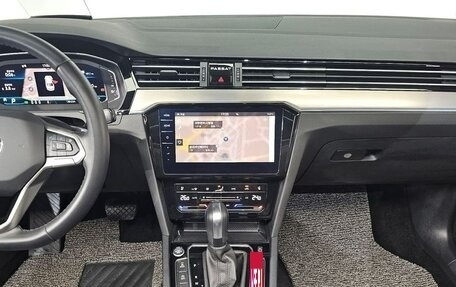 Volkswagen Passat B8 рестайлинг, 2021 год, 2 550 000 рублей, 11 фотография