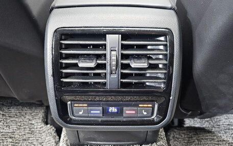 Volkswagen Passat B8 рестайлинг, 2021 год, 2 550 000 рублей, 17 фотография