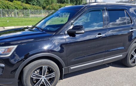Ford Explorer VI, 2018 год, 3 350 000 рублей, 6 фотография