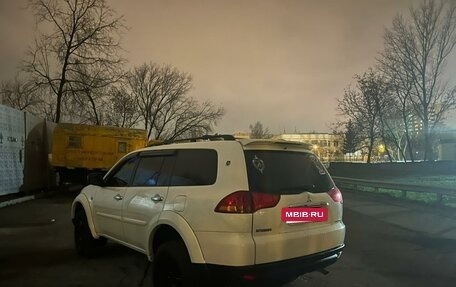 Mitsubishi Pajero Sport II рестайлинг, 2013 год, 1 860 000 рублей, 2 фотография