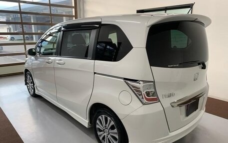 Honda Freed I, 2014 год, 743 000 рублей, 5 фотография