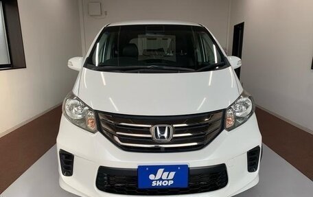 Honda Freed I, 2014 год, 743 000 рублей, 3 фотография