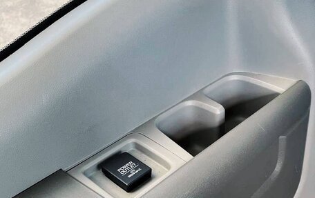 Honda Stepwgn IV, 2017 год, 1 750 000 рублей, 13 фотография