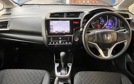 Honda Fit III, 2015 год, 765 000 рублей, 10 фотография