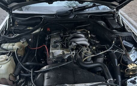 Mercedes-Benz E-Класс, 1993 год, 100 000 рублей, 6 фотография