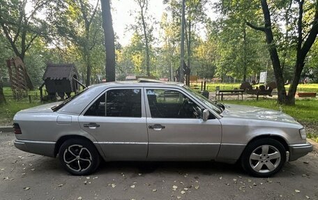 Mercedes-Benz E-Класс, 1993 год, 100 000 рублей, 5 фотография