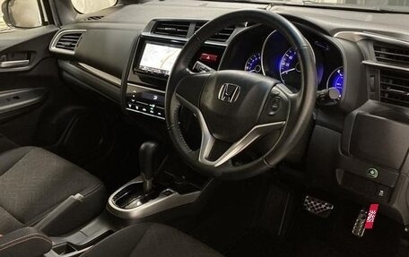 Honda Fit III, 2015 год, 698 000 рублей, 14 фотография