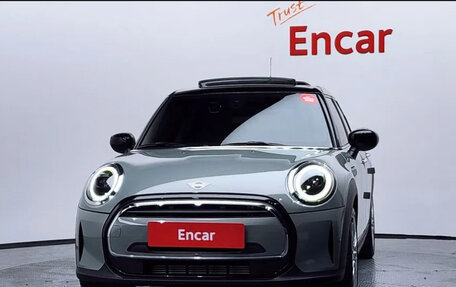 MINI Hatch, 2022 год, 2 970 000 рублей, 3 фотография