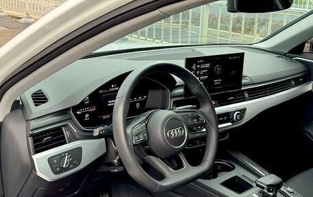 Audi A4, 2022 год, 2 350 333 рублей, 9 фотография