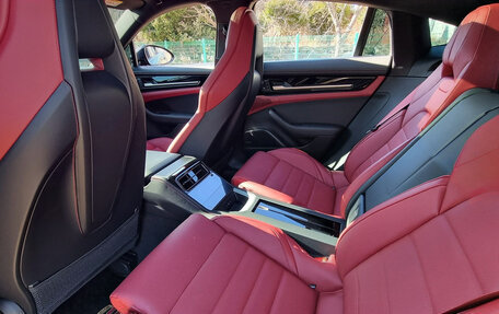 Porsche Panamera, 2024 год, 20 000 000 рублей, 14 фотография