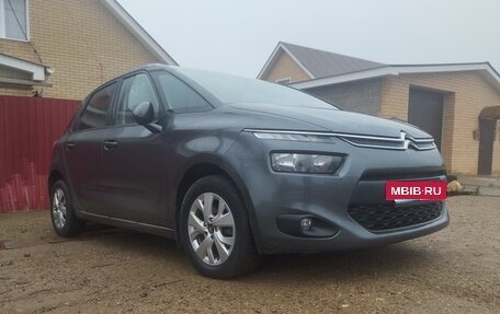 Citroen C4 Picasso II рестайлинг, 2015 год, 1 250 000 рублей, 2 фотография