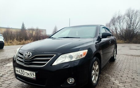 Toyota Camry, 2010 год, 1 149 000 рублей, 1 фотография
