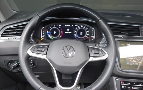 Volkswagen Tiguan II, 2022 год, 3 280 000 рублей, 18 фотография