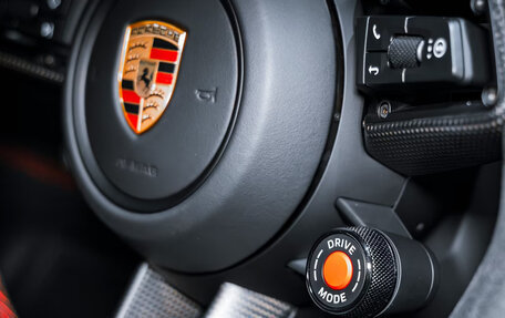 Porsche 911, 2025 год, 21 000 000 рублей, 17 фотография