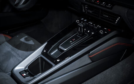 Porsche 911, 2025 год, 21 000 000 рублей, 18 фотография