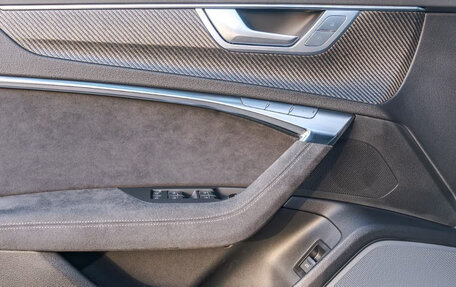 Audi RS 6, 2025 год, 17 800 000 рублей, 16 фотография