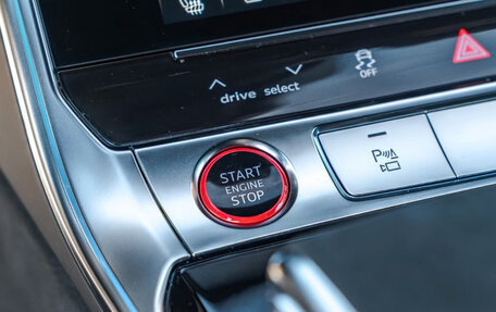 Audi RS 6, 2025 год, 17 800 000 рублей, 24 фотография