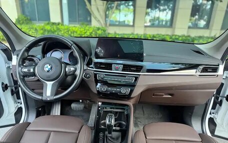 BMW X1, 2022 год, 1 750 000 рублей, 6 фотография