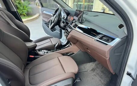 BMW X1, 2022 год, 1 750 000 рублей, 10 фотография