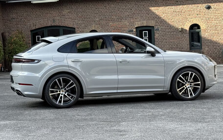 Porsche Cayenne III, 2025 год, 16 400 000 рублей, 4 фотография