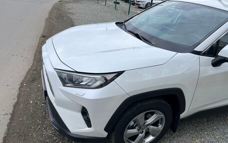 Toyota RAV4, 2020 год, 3 500 000 рублей, 5 фотография