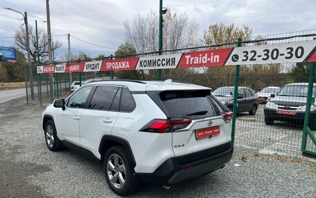 Toyota RAV4, 2020 год, 3 500 000 рублей, 6 фотография